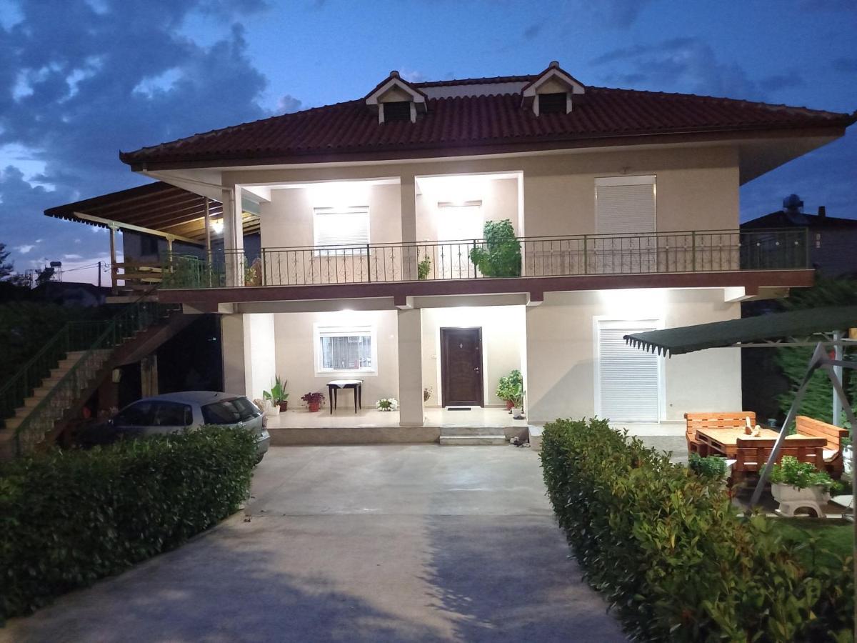 Villa Cerpja Kamez Екстер'єр фото